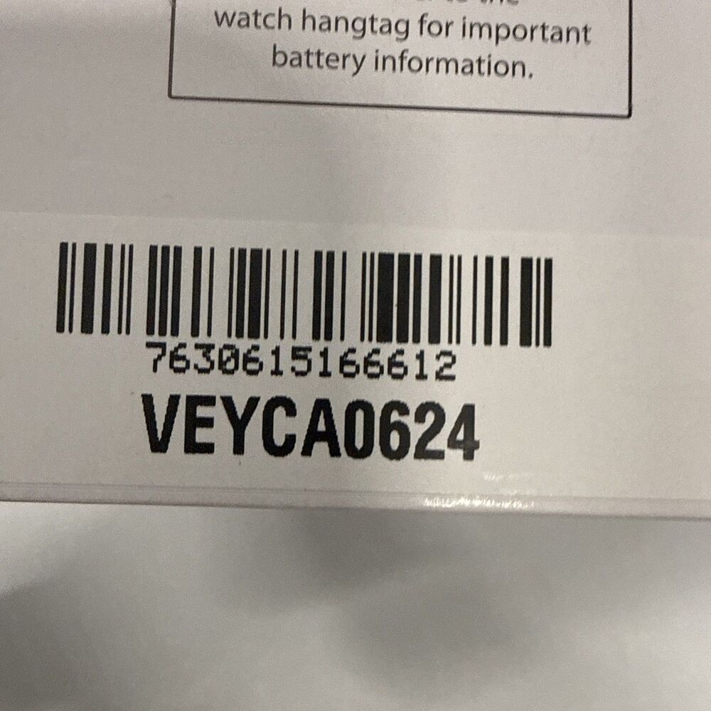 Versace Greca Urban Quartz Green Dial Men's Watch VEYCA0624 NIB w/Box & papers - Picture 4 of 4